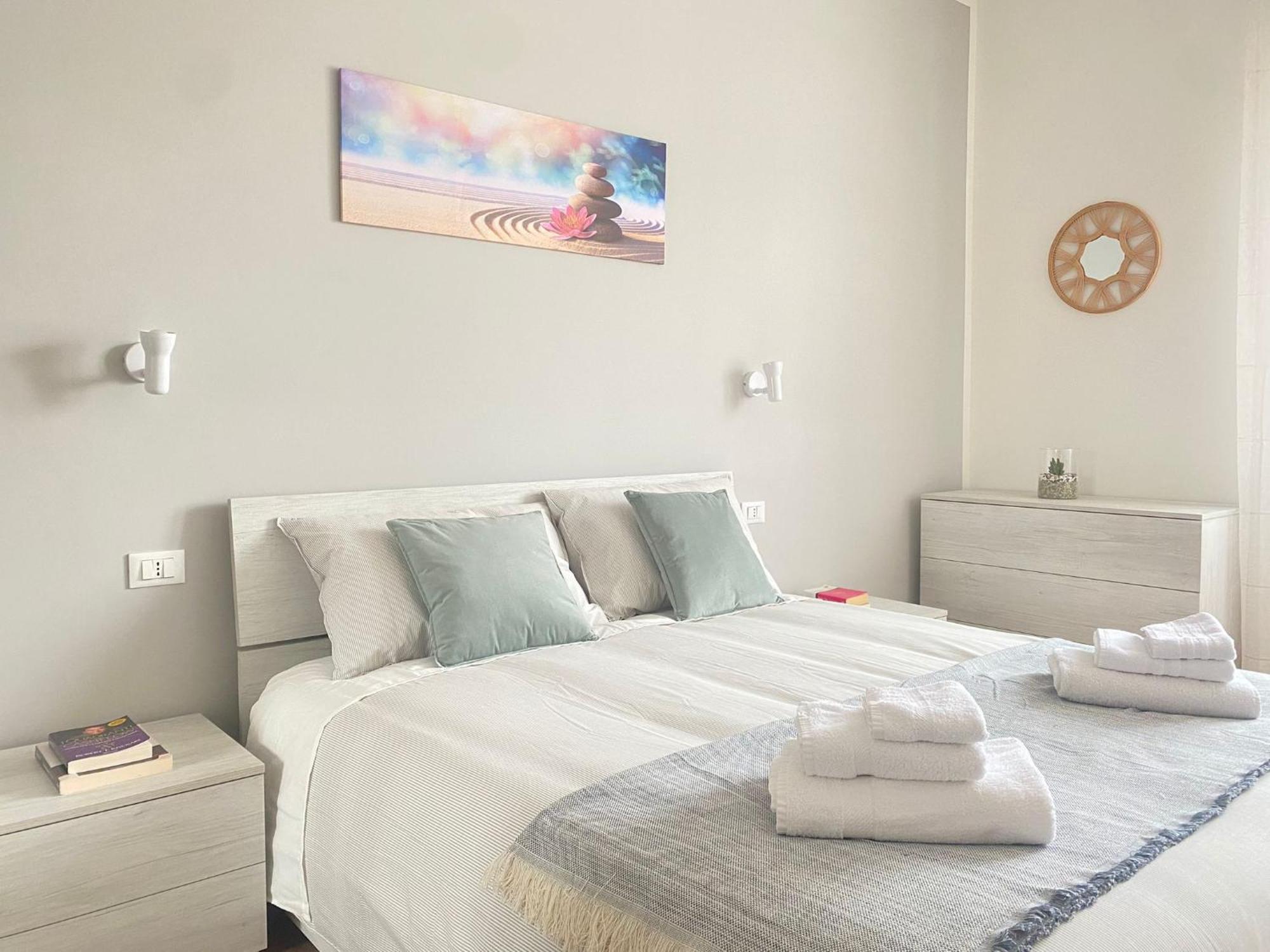 House By Naty Apartment Brescia Bagian luar foto